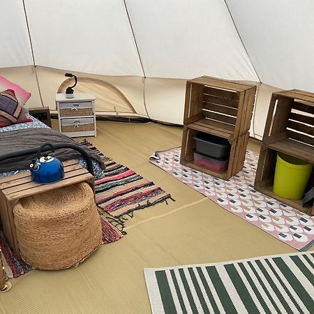 Glamping Meadow Bell Tent Stithians Екстериор снимка