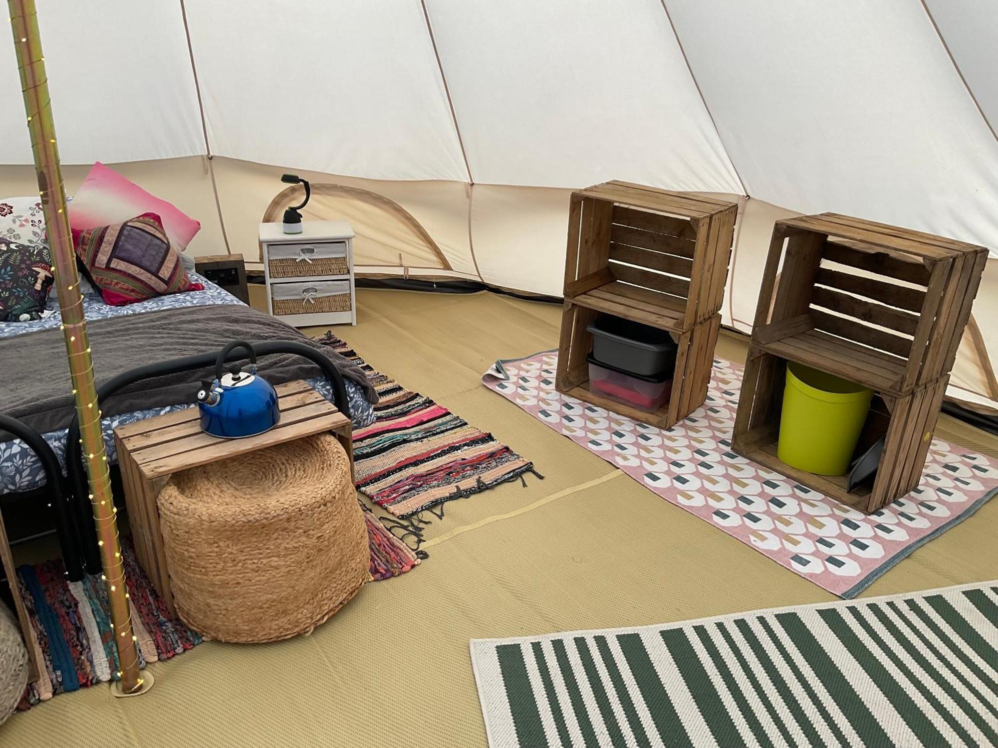 Glamping Meadow Bell Tent Stithians Екстериор снимка