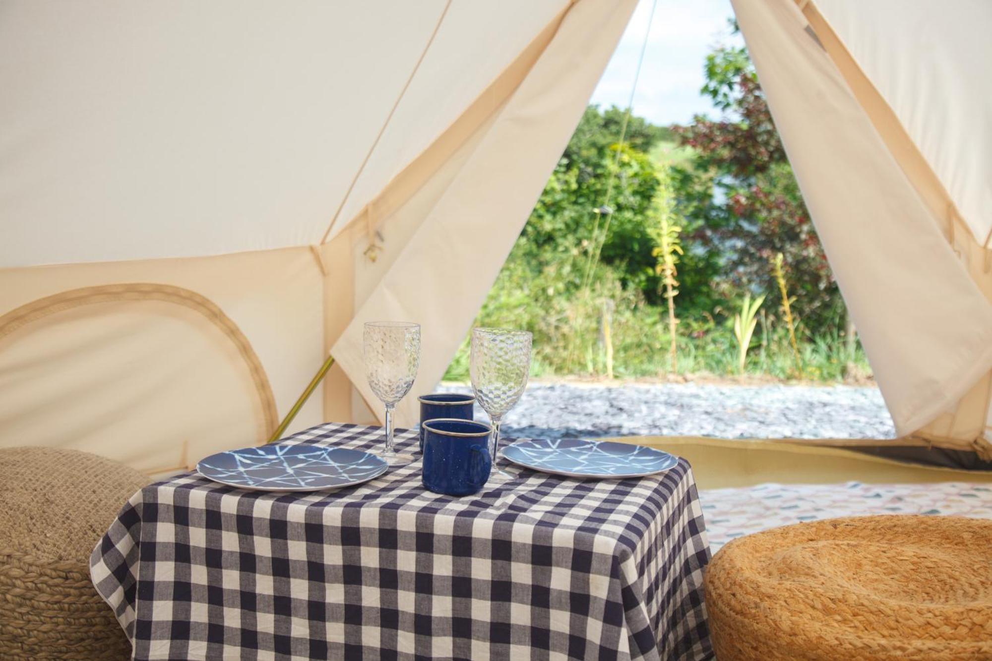 Glamping Meadow Bell Tent Stithians Екстериор снимка